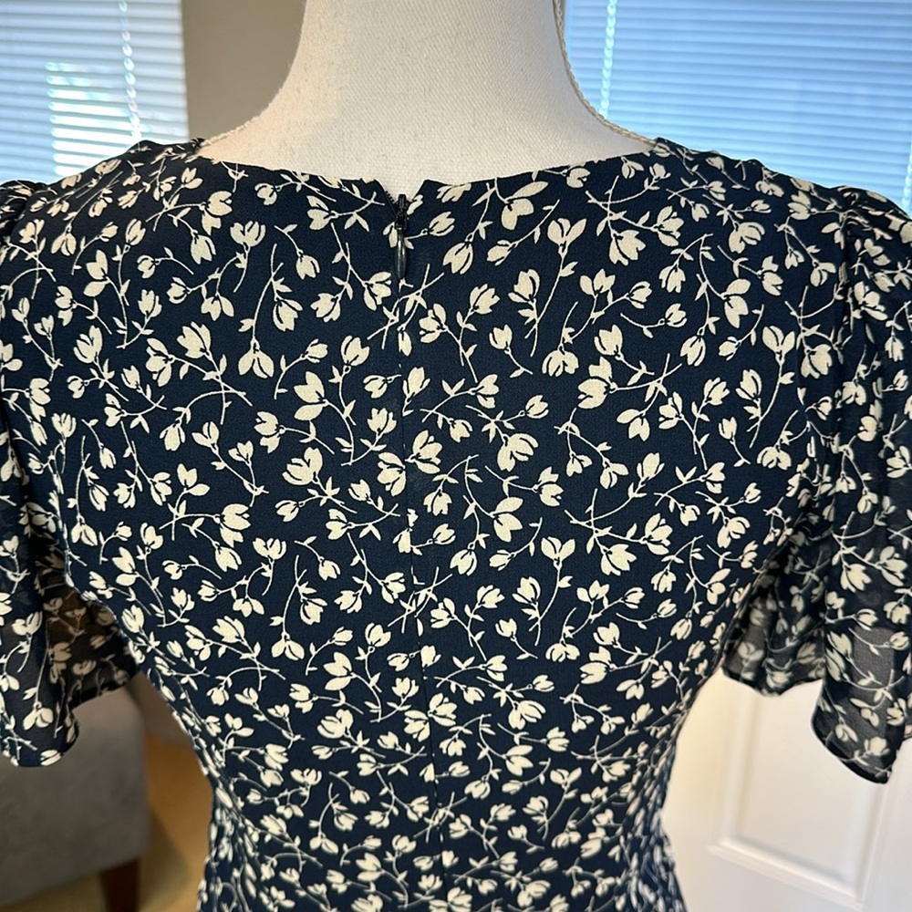 REFORMATION Short Sleeve Knee length Navy White Floral Dress - Picture 5 of 10